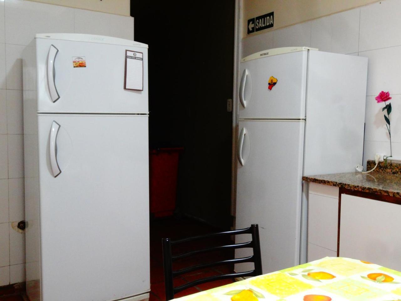Black Sheep International Hostel Mendoza Extérieur photo