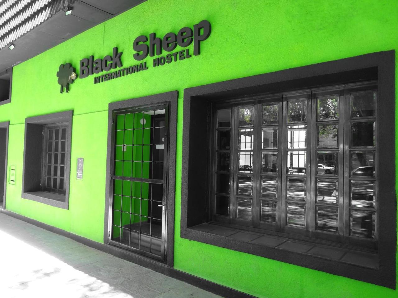 Black Sheep International Hostel Mendoza Extérieur photo
