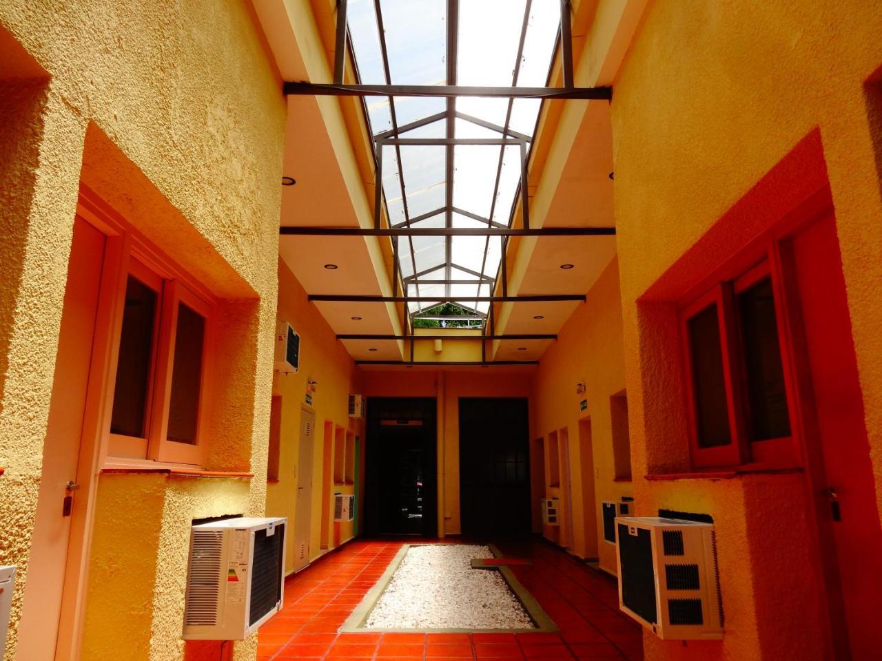 Black Sheep International Hostel Mendoza Extérieur photo
