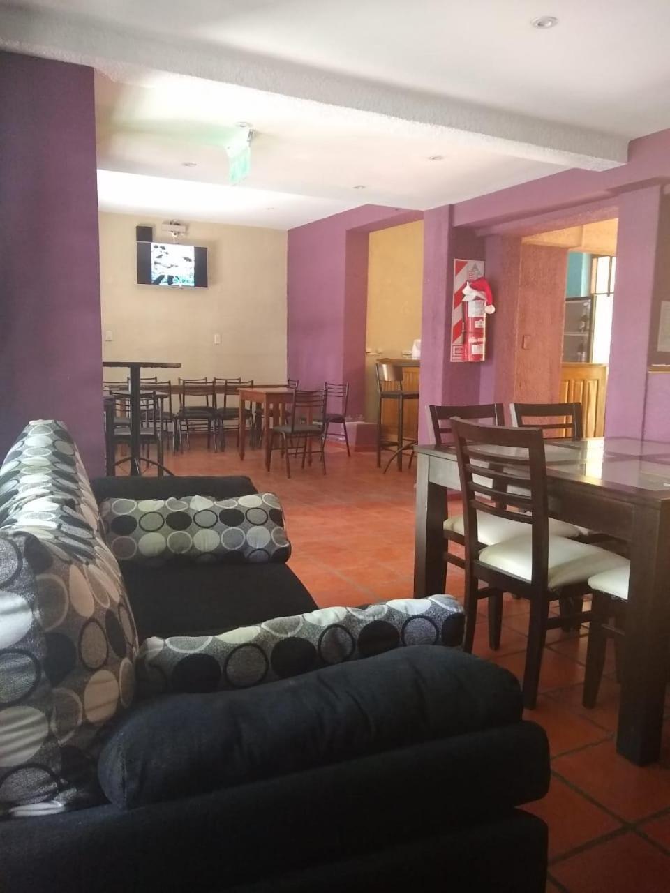 Black Sheep International Hostel Mendoza Extérieur photo